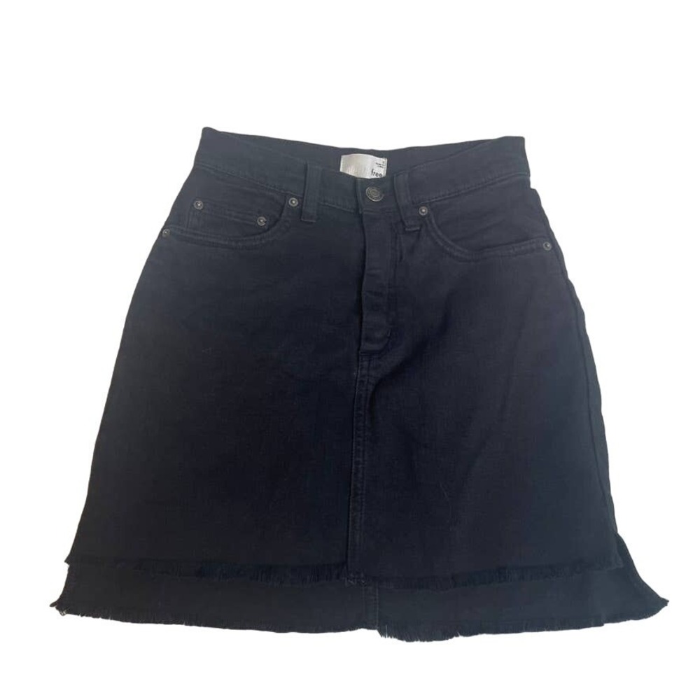 Wilfred Free Aritzia Black Denim Mini Skirt Raw Hem Size 0 High Rise